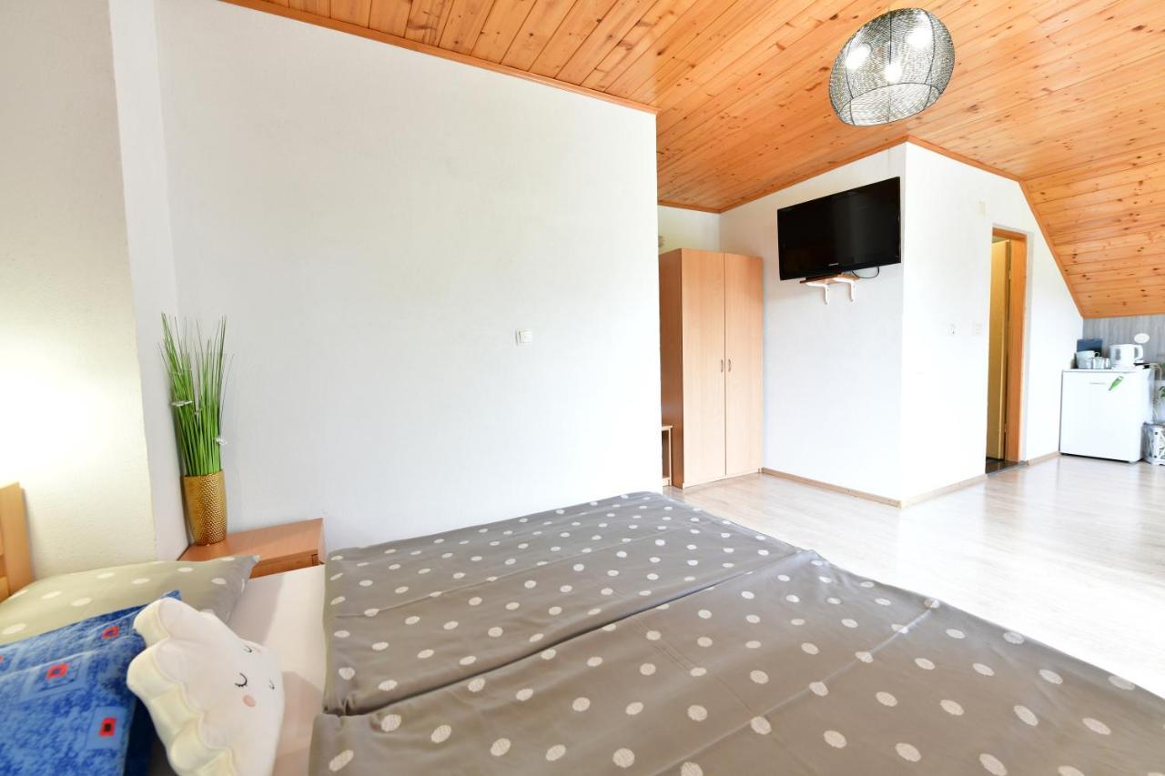 Rooms Toni Seliste Dreznicko Exterior foto