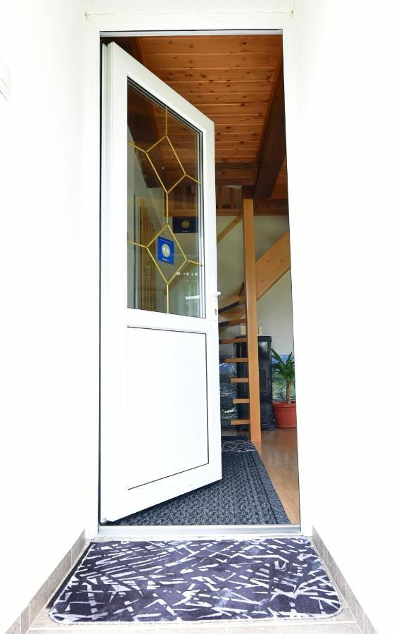 Rooms Toni Seliste Dreznicko Exterior foto