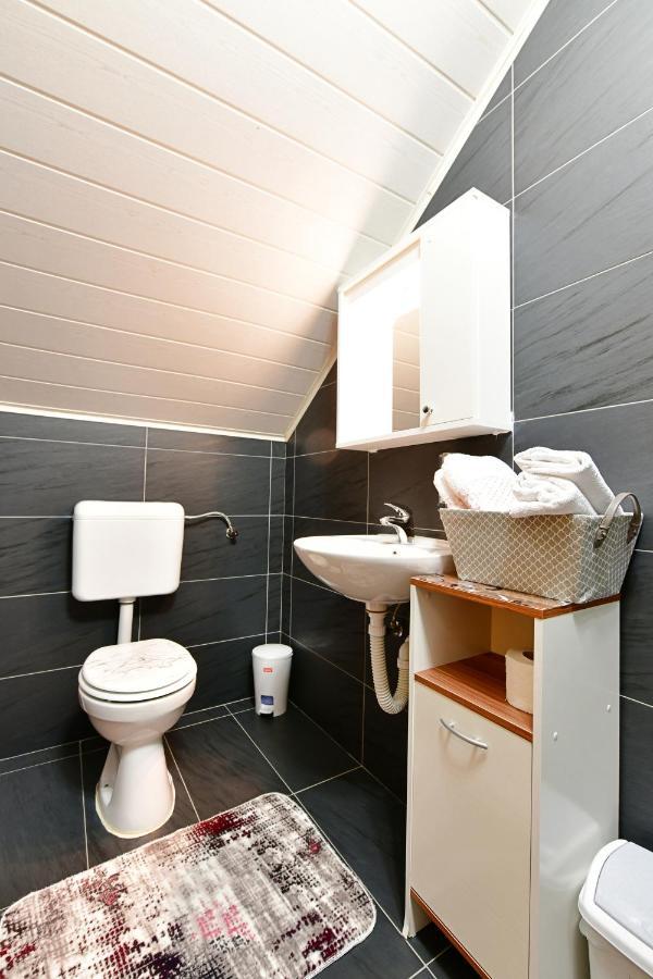 Rooms Toni Seliste Dreznicko Exterior foto